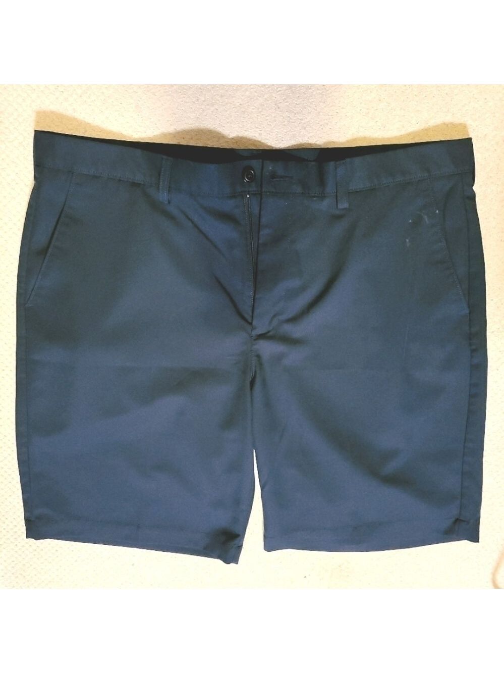 HAGGAR MENS FLAT FRONT NAVY BLUE CASUAL SHORTS SZ38